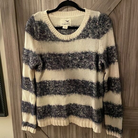 Tabitha eyelash striped sweater - Picture 2 of 5